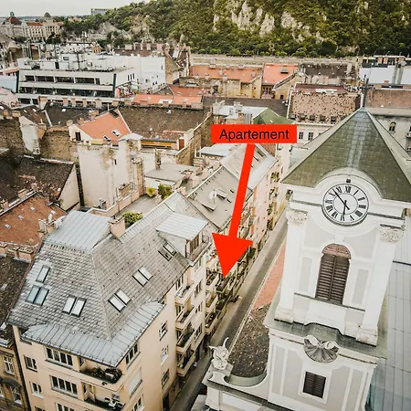 New 1bdr Modern Bauhaus Flat Budapesta